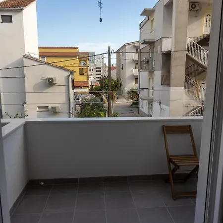 아파트 Oleander *