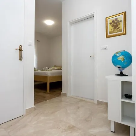 Oleander 스플리트