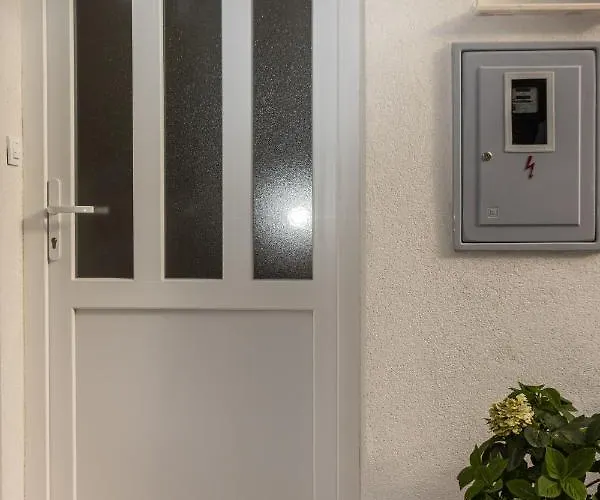 Oleander Apartament *